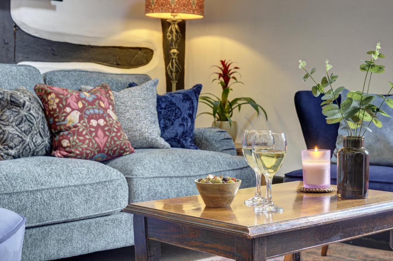 Loft Cottage By Spa Town Property - 2 Bed Tudor Retreat Near To Stratford-Upon-Avon, Warwick & Solihull المظهر الخارجي الصورة
