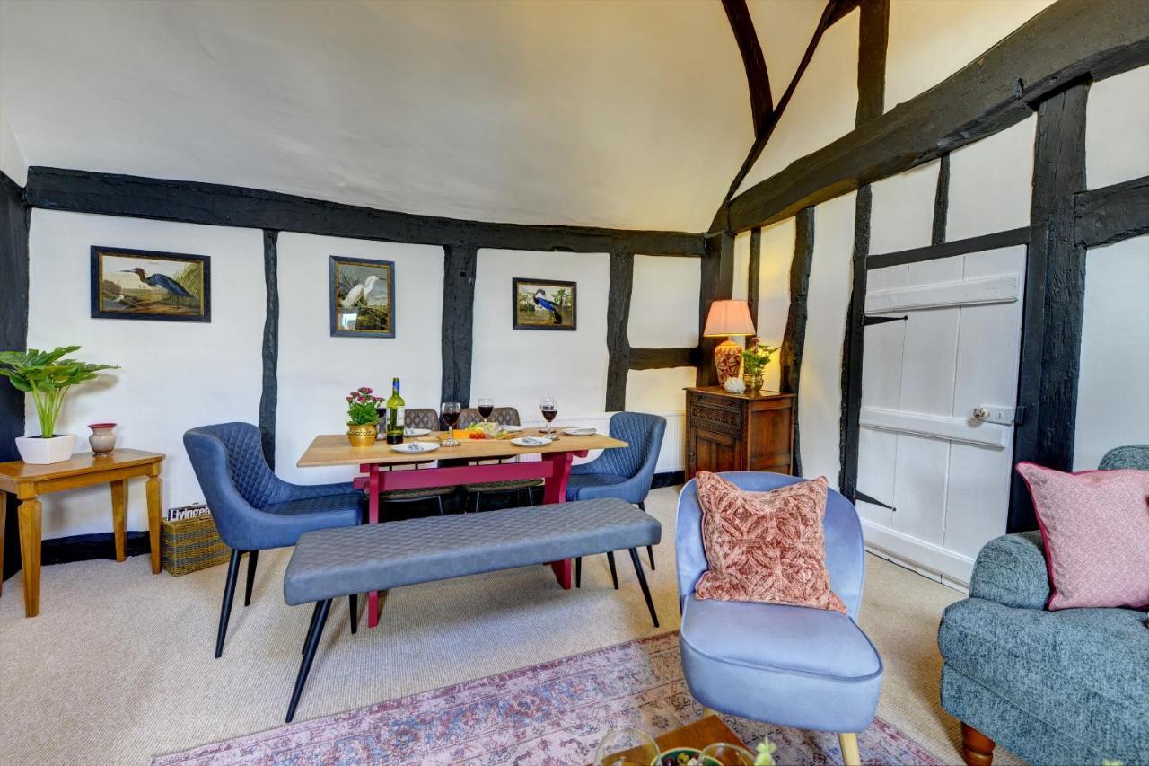 Loft Cottage By Spa Town Property - 2 Bed Tudor Retreat Near To Stratford-Upon-Avon, Warwick & Solihull المظهر الخارجي الصورة