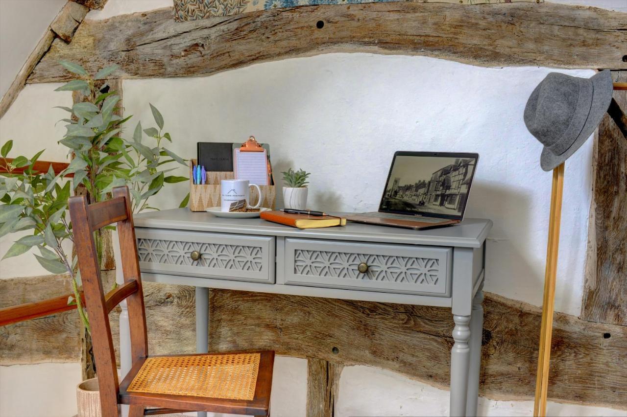 Loft Cottage By Spa Town Property - 2 Bed Tudor Retreat Near To Stratford-Upon-Avon, Warwick & Solihull المظهر الخارجي الصورة